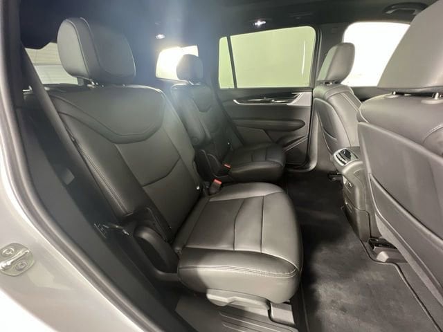 2025 Cadillac XT6 Premium Luxury - Photo 28