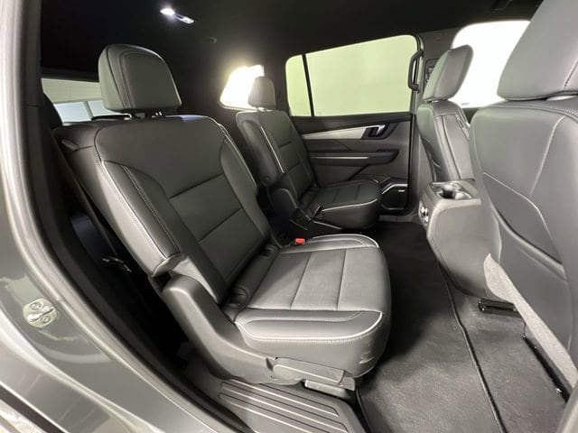 2026 Buick Enclave Preferred - Photo 27