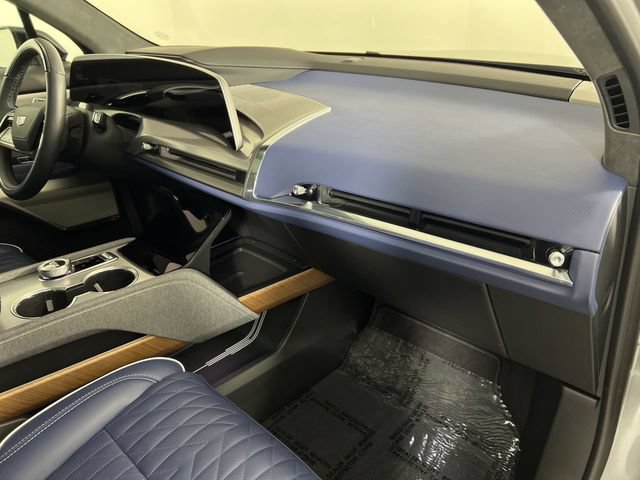 2026 Cadillac VISTIQ Premium Luxury - Photo 29