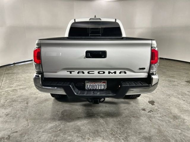 2023 Toyota Tacoma TRD Off Road photo 6