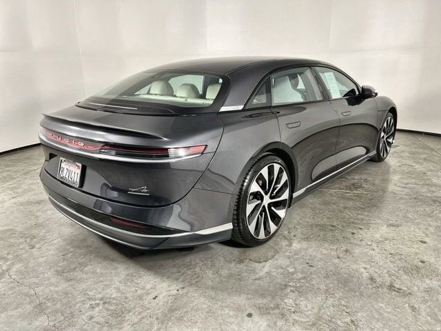 2024 Lucid Air Touring photo 3