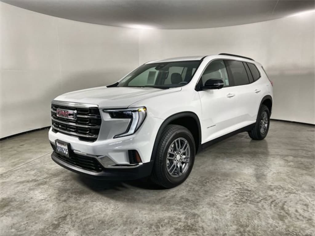 Used 2025 GMC Acadia Elevation SUV