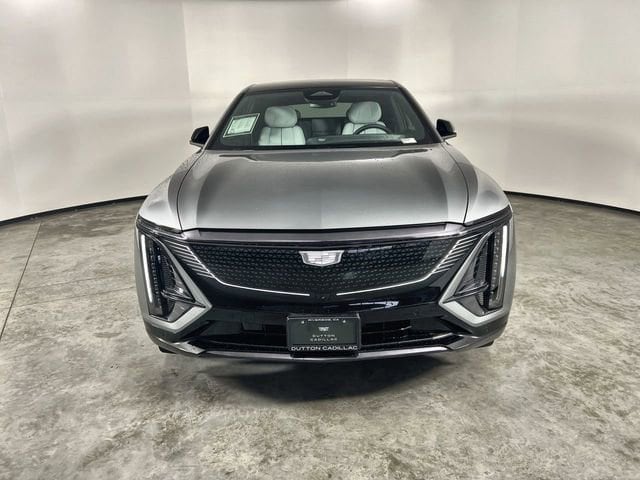 2026 CADILLAC LYRIQ Sport photo 2