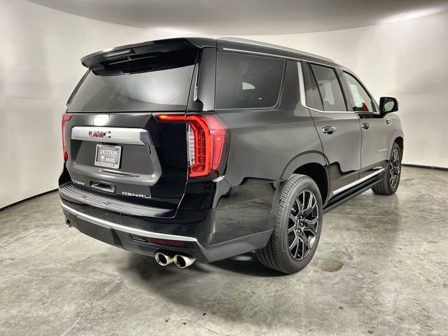 2024 GMC Yukon Denali photo 3