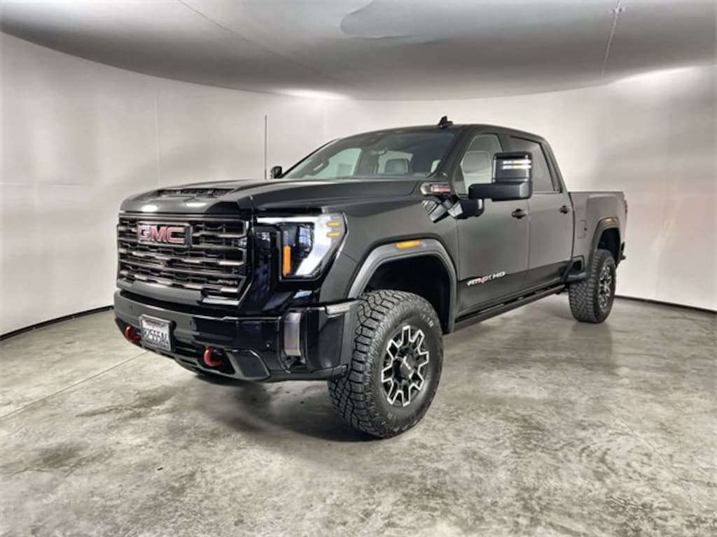 Used 2024 GMC Sierra 2500 HD AT4X Truck