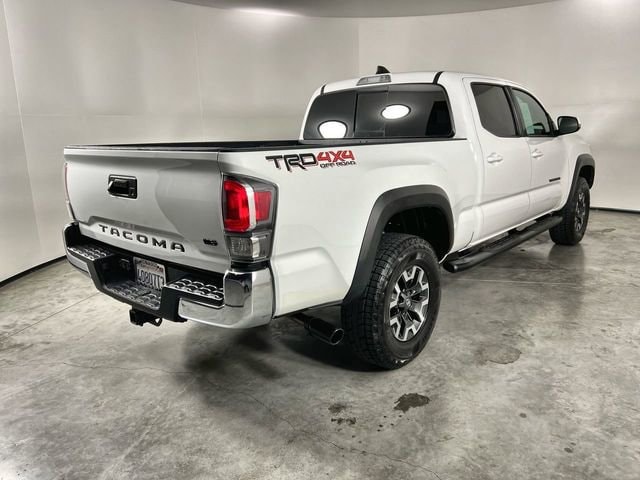 2023 Toyota Tacoma TRD Off Road photo 3