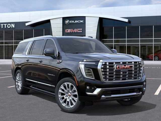 2026 GMC Yukon XL Denali photo 6