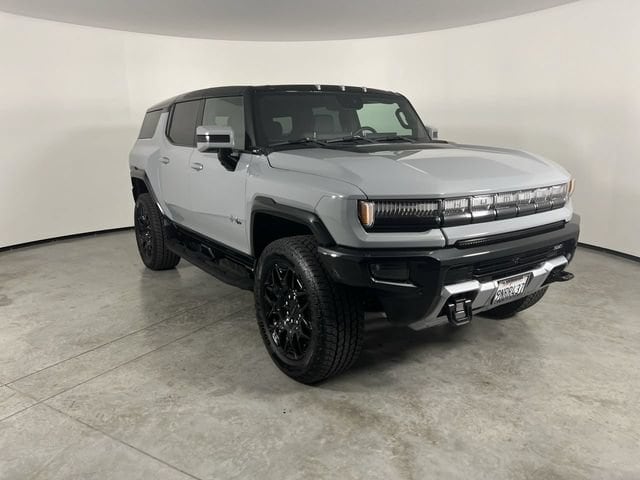 Used 2024 GMC HUMMER EV 2X with VIN 1GKB0NDE4RU109485 for sale in Riverside, CA