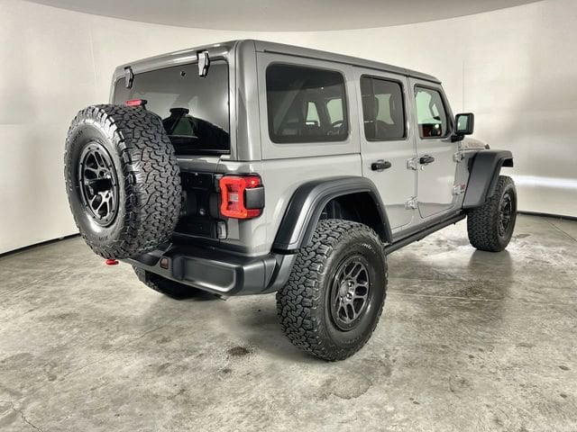 2023 Jeep Wrangler 4-Door Rubicon 4x4 photo 3