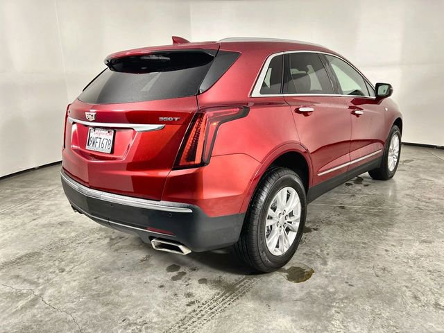 2025 CADILLAC XT5 Luxury photo 3