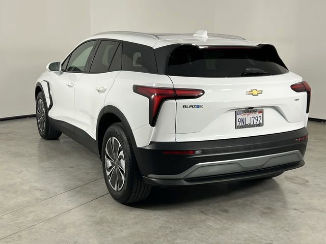 2024 Chevrolet Blazer EV LT photo 5