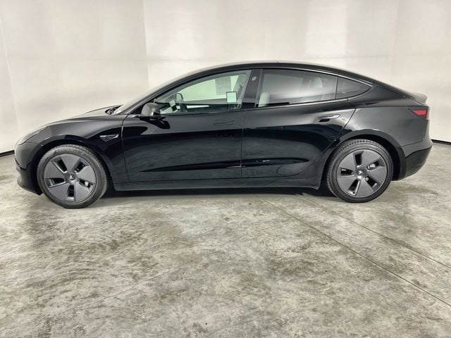 2023 Tesla Model 3 photo 4