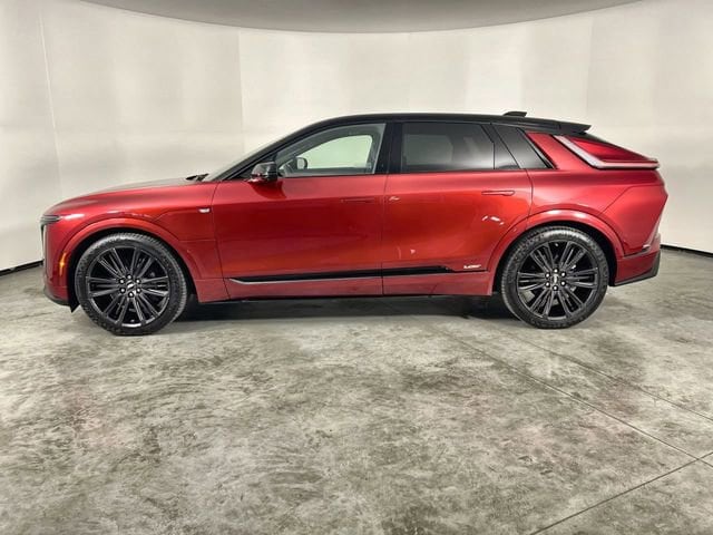 2026 CADILLAC LYRIQ V-Series Premium photo 4