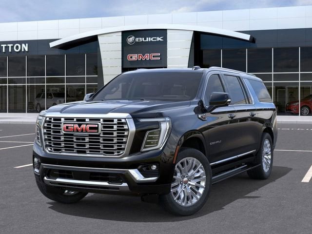 2026 GMC Yukon XL Denali photo 5