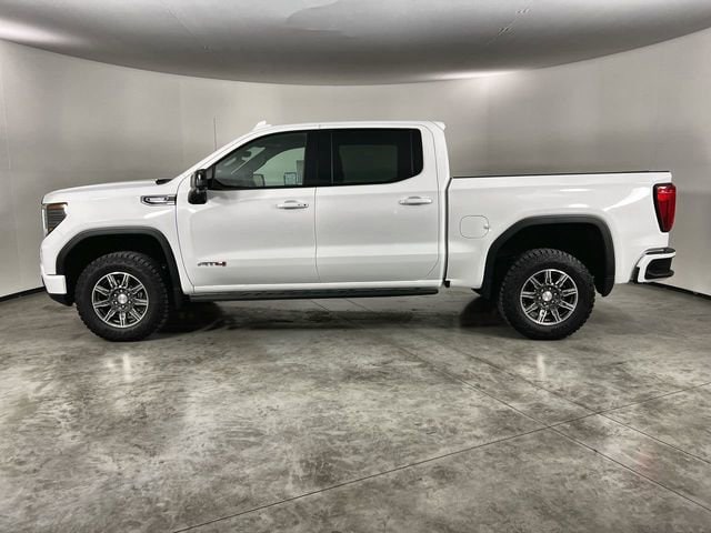 2025 GMC Sierra 1500 AT4 photo 4