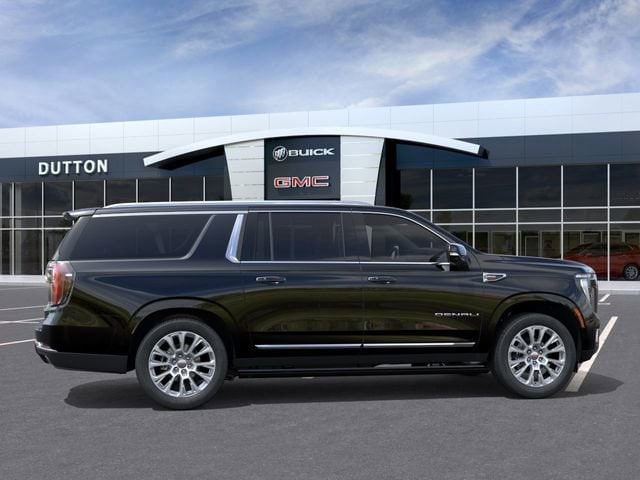 2026 GMC Yukon XL Denali photo 4