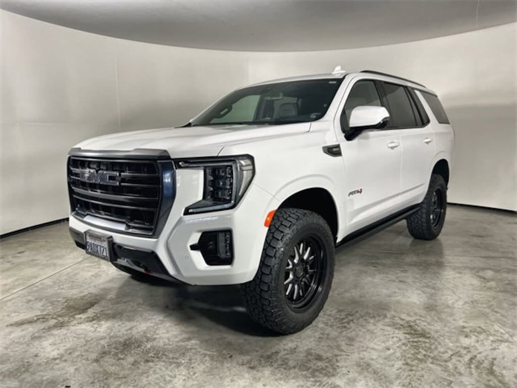 Used 2022 GMC Yukon AT4 SUV