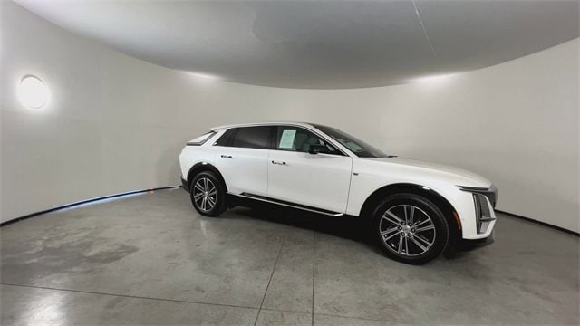 Used 2025 Cadillac LYRIQ Luxury 1 with VIN 1GYKPNRLXSZ302676 for sale in Riverside, CA