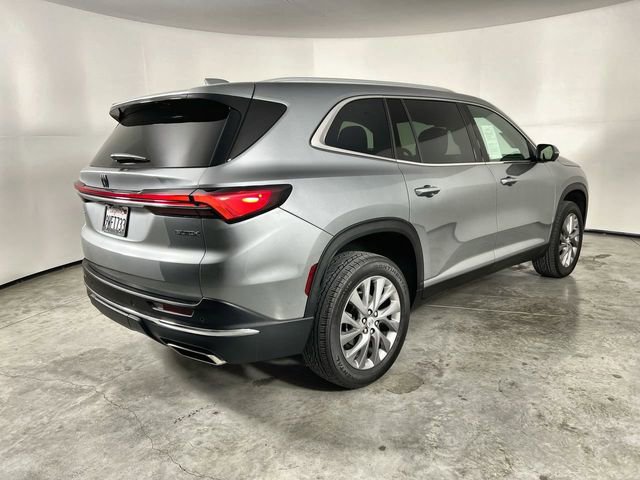 2026 Buick Enclave Preferred photo 3