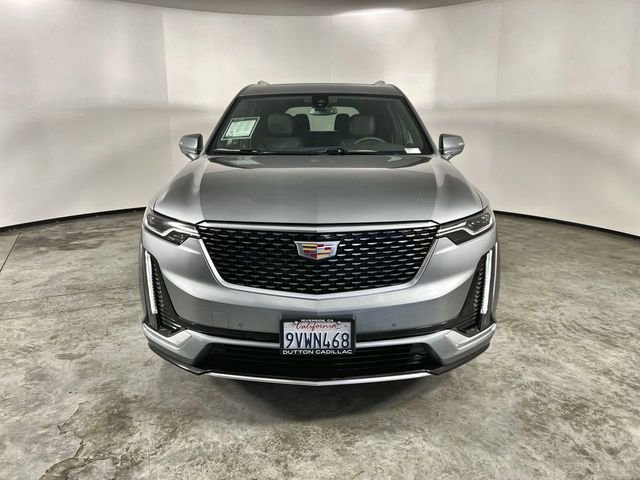 2025 CADILLAC XT6 Luxury photo 2