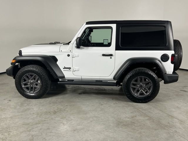 2022 Jeep Wrangler Sport 4x4 photo 4