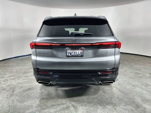 2026 Buick Enclave Sport Touring photo 6