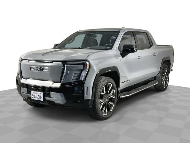 2024 GMC Sierra Denali Edition 1 Crew Cab Short Box e4WD's photo