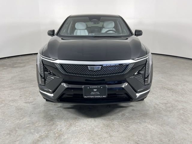 2025 CADILLAC OPTIQ Luxury 1 photo 2