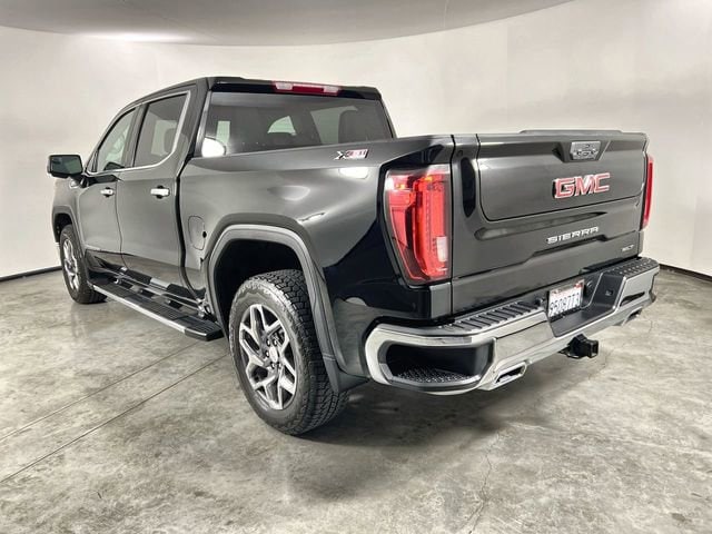 2023 GMC Sierra 1500 SLT photo 5