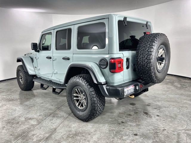 2024 Jeep Wrangler 4-Door Rubicon 392 4x4 photo 5