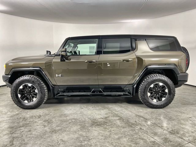 2024 GMC HUMMER EV SUV 2X photo 4