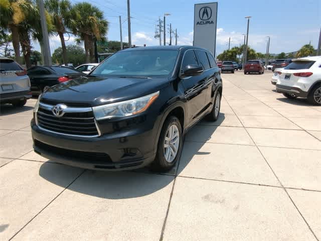 Thumbnail: 2016 Toyota Highlander - 4