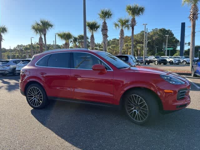 Thumbnail: 2022 Porsche Cayenne - 5