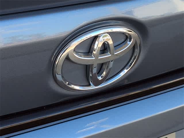 Thumbnail: 2021 Toyota Corolla - 12