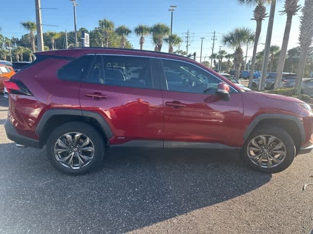 Thumbnail: 2022 Toyota RAV4 - 6
