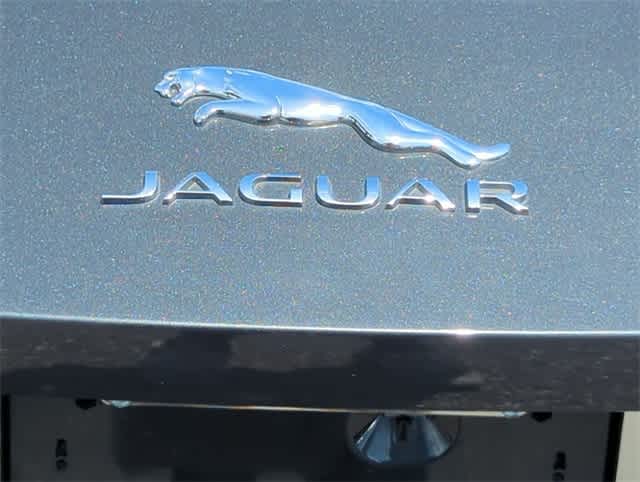 Thumbnail: 2016 Jaguar F-Type - 12