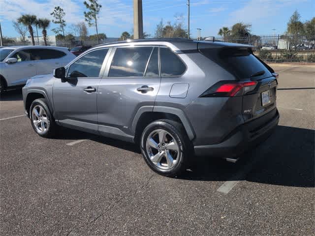 Thumbnail: 2021 Toyota RAV4 - 6