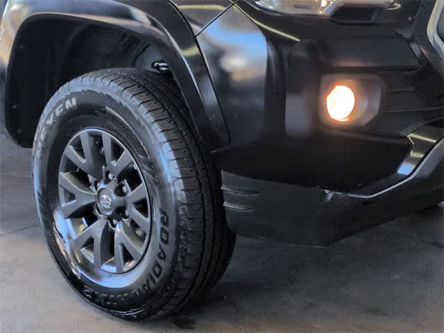 Thumbnail: 2023 Toyota Tacoma - 11