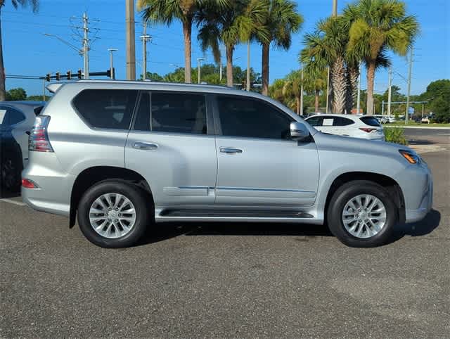 Thumbnail: 2015 Lexus GX - 9