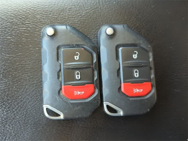 Thumbnail: 2021 Jeep Wrangler - 36