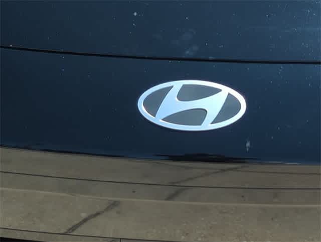 Thumbnail: 2023 Hyundai Ioniq 6 - 12