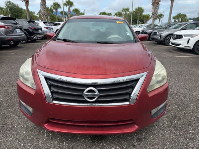 Thumbnail: 2014 Nissan Altima - 16
