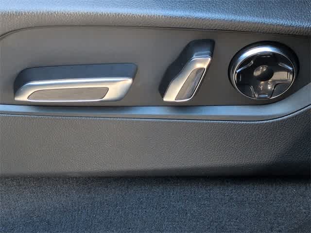 Thumbnail: 2025 Acura MDX - 18