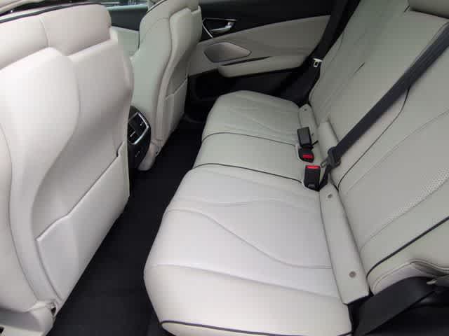 Thumbnail: 2026 Acura RDX - 21