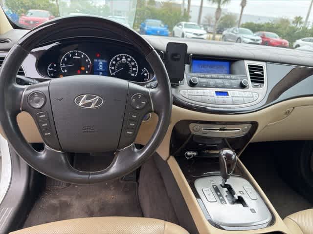 Thumbnail: 2009 Hyundai Genesis - 10