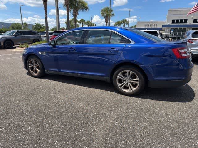 Thumbnail: 2015 Ford Taurus - 5