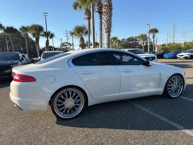 Thumbnail: 2010 Jaguar XF - 8