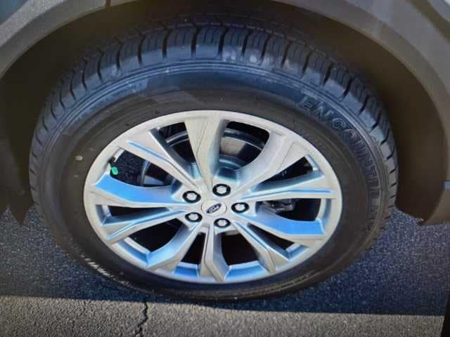 Thumbnail: 2020 Ford Explorer - 8