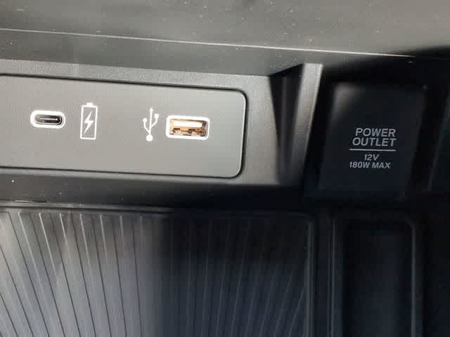 Thumbnail: 2025 Acura TLX - 34