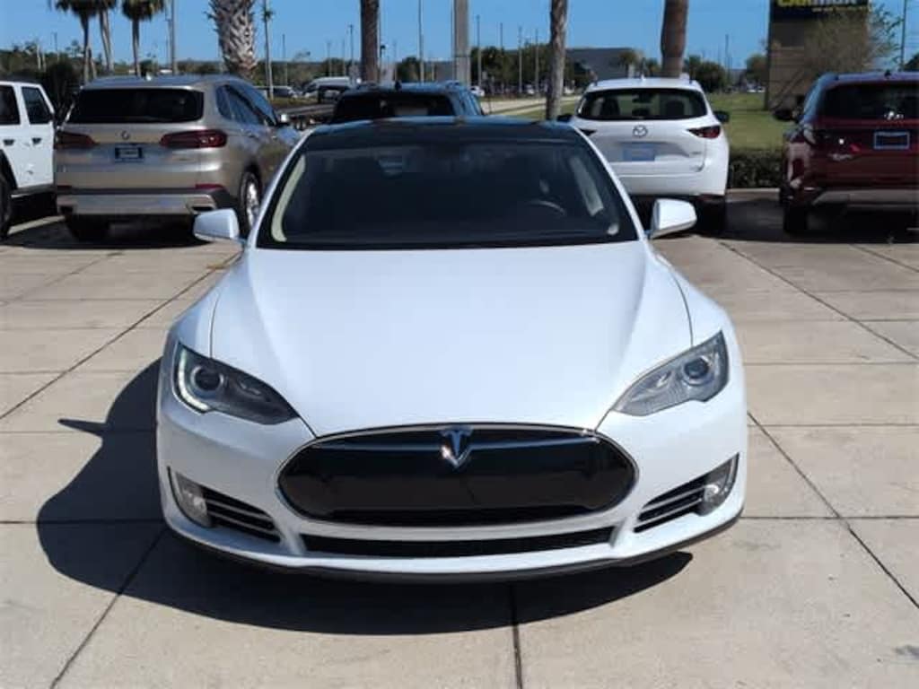 Used 2013 Tesla Model S  Sedan